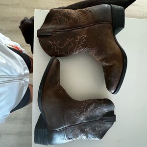 Ariat Women’s/kids boot